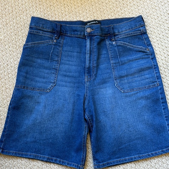 Bandolino denim shorts size 16 - Picture 1 of 8
